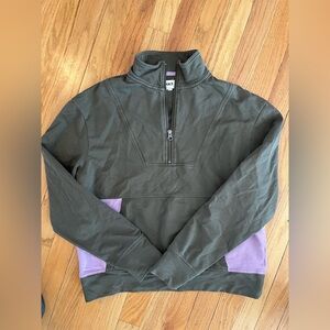 Pact Perfectly Lightweight Quarter Zip in Olive Green and Purple Colorblock